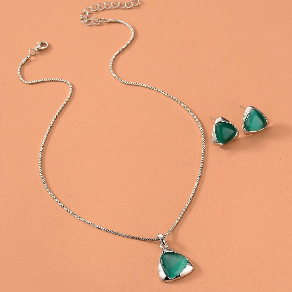 Women Geometric Necklace Earrings Set