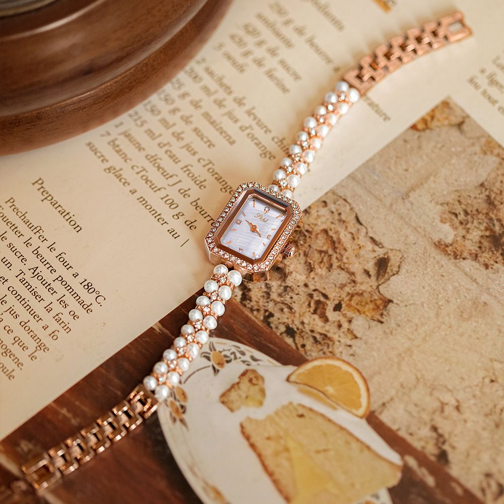 Women Pearls Strap Watch